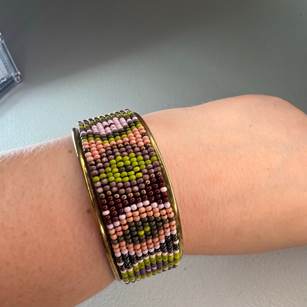 vintage southwestern style beaded cuff bracelet brass tone boho statement